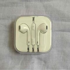 iPhone イヤホン 正規品のサムネイル