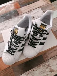 adidas スニーカー　☆★のサムネイル