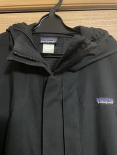 patagonia ブラック マウンテンパーカージャケット　XLのサムネイル