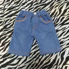 こども服のサムネイル