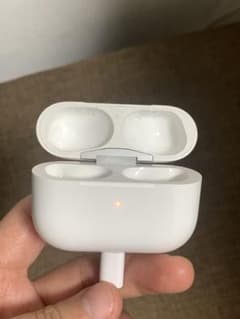 【ジャク品】 AirPods 第1世代の充電ケースA2190のサムネイル