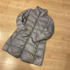 UNIQLO ユニクロ ダウンコートのサムネイル
