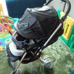 まき様専用☆格安☆コンビ　ベビーカーのサムネイル
