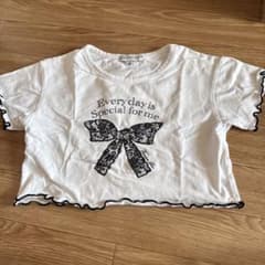 VIVIAN BLUE レースリボン Tシャツ ホワイトのサムネイル
