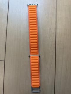Apple Watch 純正 アルパインループ オレンジのサムネイル