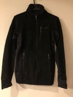 【美品】2017年製 patagonia R2ジャケットのサムネイル