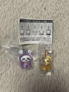 ちいかわめじるしアクセサリー3 うさぎ モモンガ 2種 セットのサムネイル