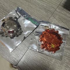 ちいかわ まじかるちいかわ トレーディングきらきらまじかるミラーチャームセットのサムネイル