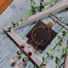 くねくね ピアス♡のサムネイル