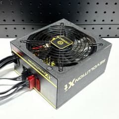 ENERMAX 550W 80+gold 電源ユニット ATX セミプラグインのサムネイル