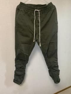 カーゴパンツ H&M Size 32のサムネイル