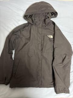 THE NORTH FACE ナイロンシェルジャケット 黒のサムネイル