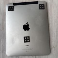 Apple iPad 第一世代シルバー 本体 ジャンク品 - メルカリ