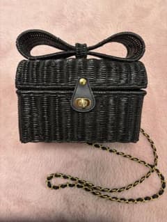アナトリエ ショルダーバッグ リボン カゴバッグ 黒 BOXポシェット