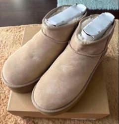 UGG 울트라 미니 플랫폼 SAN 26cm 최저가