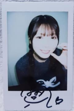 超絶可愛い☆石川澪 直筆サイン入りチェキ① - メルカリ