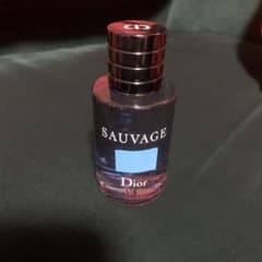 Dior Sauvage ユニセックス香水のサムネイル