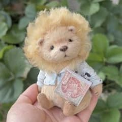 絵本が好きなライオン アーティストベア 海外作家様 ハンドメイド