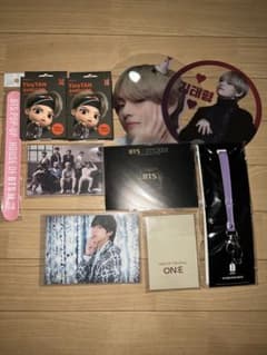 BTS V テヒョン グッズ まとめ売り - メルカリ