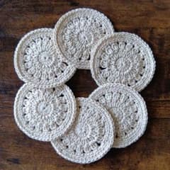 ◆オーガニックコットン使用◆　ハンドメイド　かぎ針編みコースター 6枚セットのサムネイル