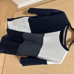 長袖カットソー 切り替えデザインのサムネイル