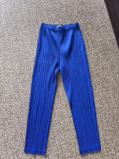 PLEATS PLEASE パンツ ブルーのサムネイル