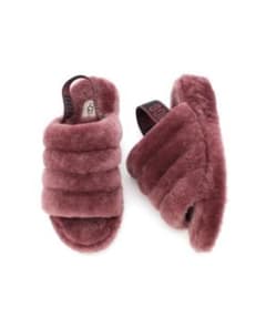 UGG サンダル（7月30日まで）のサムネイル