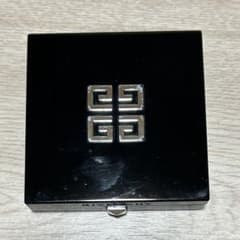 GIVENCHY ジバンシィ　タンクチュールシマーパウダー 02のサムネイル