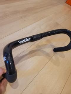 Velobike カーボントラックハンドルバー 350mmのサムネイル