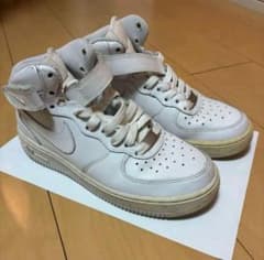 karakuna様　NIKE AIR FORCE 1 ホワイト 23cmのサムネイル