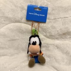ディズニー グーフィー ストラップキーチェーン - メルカリ