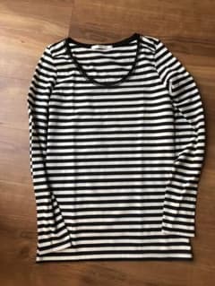 ボーダーカットソー ロンT 美品AZULのサムネイル