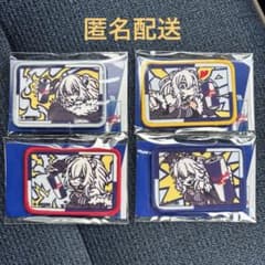 レッドブル×獅白ぼたん コラボ ピン付ワッペン 4種１セットのサムネイル