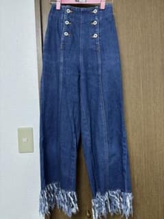 ウィゴー　フリンジデニムパンツ