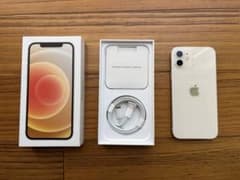 Apple iPhone 12 ホワイト 64GB simフリーのサムネイル