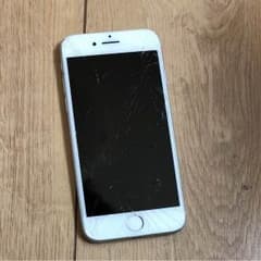iPhone7 本体 128GBのサムネイル