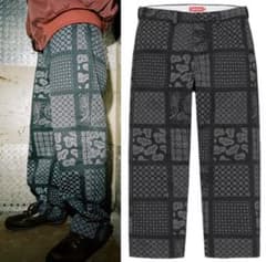 Black 32 20SS Supreme Paisley Grid Chino - メルカリ