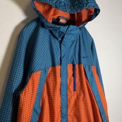 NIKE ナイキ ナイロンジャケット　水色　オレンジ　刺繍ロゴ　美品　XL相当のサムネイル