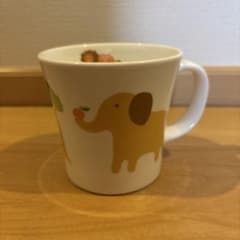 Noritake動物のイラスト入り子供用マグカップのサムネイル