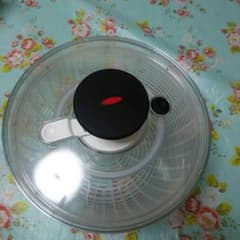 アキ様専用  OXO  野菜水切りのサムネイル