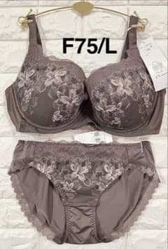 トリンプ 天使のブラ 魔法のハリ感636 上下セット ブラウン F75/L