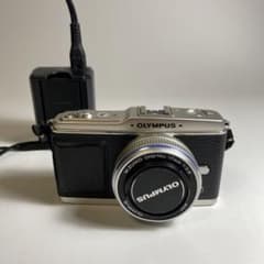 オリンパス E-P1 レンズ17mm 1:2.8のサムネイル