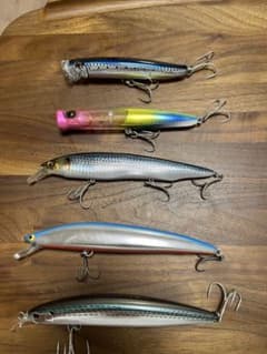 ソルトルアー　5点のサムネイル