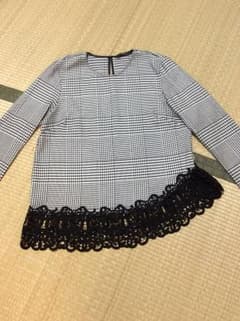 未使用 ZARA トップスカットソーのサムネイル