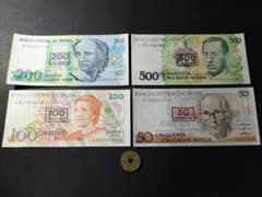 未使用 ブラジル 1990年 新通貨加刷完全セット4枚 500～50クルゼーロ