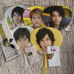 嵐　二宮和也さん、ミニうちわ＆チャーム➕イヤホンジャック＆ネックストラップのサムネイル