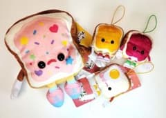 Qプラ トーストブレッドボーイ ぬいぐるみ・いっぱいマスコット　4点セット