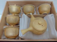 九谷焼 北村隆(竹隆窯)金彩小紋 蓋付茶器 共箱 急須 蓋付茶碗 煎茶道具