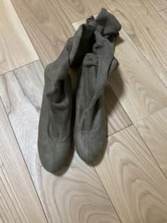 ブーツのサムネイル