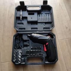 usb充電型インパクトドライバーのサムネイル